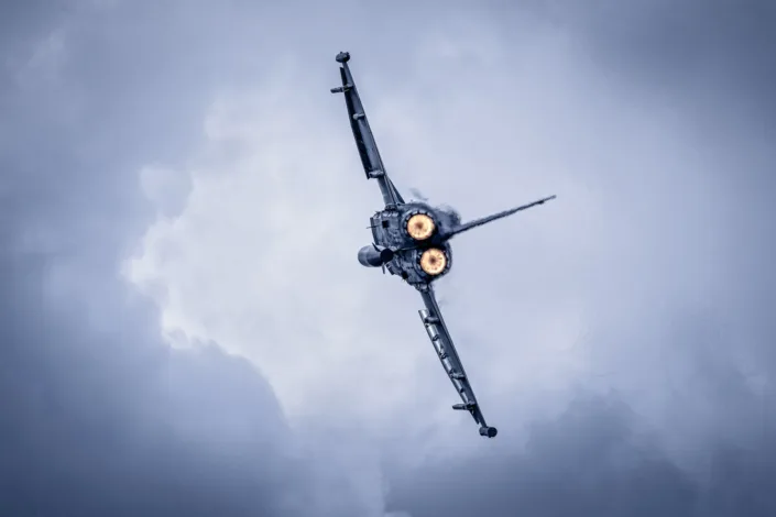 JG-17-98051 — portfolio-aviation